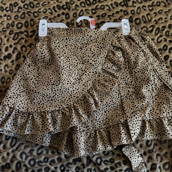 SHEIN Skort - Leopard print - Picture 2 of 3